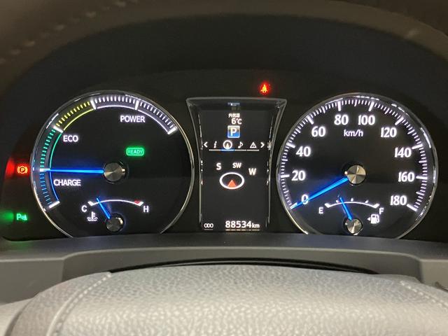 クラウンハイブリッド ロイヤルサルーン OBD診断済/法定点検整備済/後期型/4本新品タイヤ交換済/クリアランスソナー/バックソナー/17インチアルミホイール/クルーズコントロール/パワーシート/シートヒーター(80枚目)