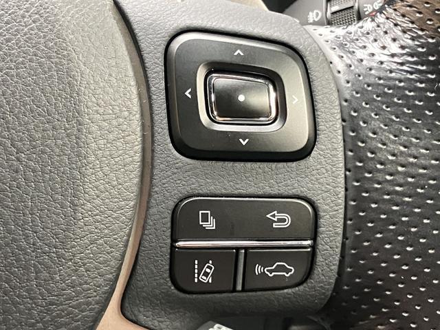 ＲＣ ＲＣ３００ｈ　Ｆスポーツ　ＯＢＤ診断済／法定点検整備済／角型ＬＥＤヘッドランプ／ムーンルーフ／プリクラッシュセーフティシステムセット／ブレーキ制御付レーダークルーズコントロール／ブラインドスポットモニター／革シート／ワンオーナ（11枚目）