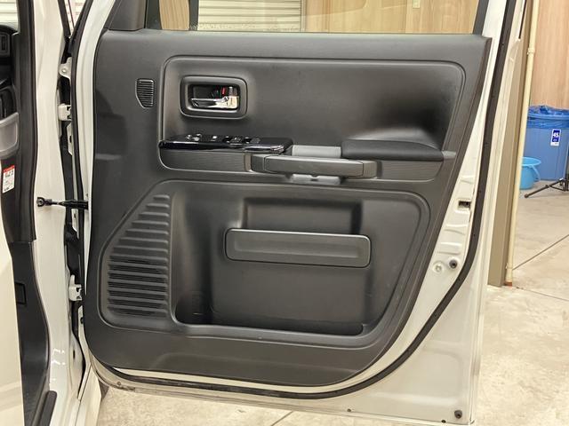 フレアワゴンカスタムスタイル ハイブリッドＸＴ　ＯＢＤ診断済／法定点検整備済／２トーンカラー／ナビ／地デジ／Ｂｌｕｅｔｏｏｔｈオーディオ／全方位モニター／クルーズコントロール／ターボ／デュアルセンサーブレーキ／ヘッドアップディスプレイ／ワンオーナー（62枚目）