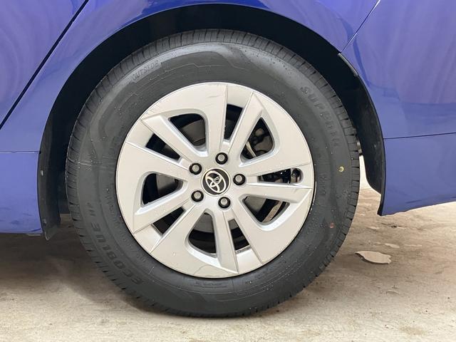 プリウス Ｓ　ＯＢＤ診断済／法定点検整備済／４本新品タイヤ交換済／セーフティセンスＰ／プリクラッシュセーフティ／レーダークルーズコントロール／９型ナビ／ナビレディセット／クリアランスソナー／ＬＥＤヘッドランプ（7枚目）