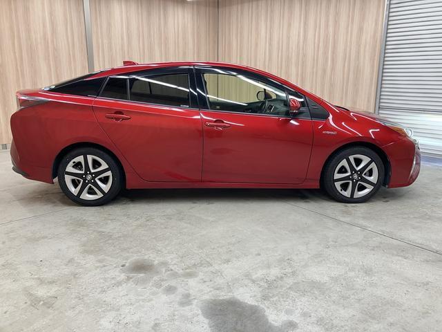 プリウス Ｓツーリングセレクション　ＯＢＤ診断済／法定点検整備済／４本新品タイヤ交換済／セーフティセンスＰ／プリクラッシュセーフティ／レーダークルーズコントロール／ＩＴＳコネクト／純正ナビ／ナビレディセット／ＬＥＤフロントフォグランプ（58枚目）