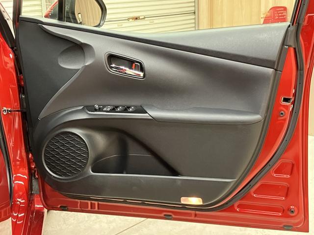 プリウス Ｓツーリングセレクション　ＯＢＤ診断済／法定点検整備済／４本新品タイヤ交換済／セーフティセンスＰ／プリクラッシュセーフティ／レーダークルーズコントロール／ＩＴＳコネクト／純正ナビ／ナビレディセット／ＬＥＤフロントフォグランプ（63枚目）