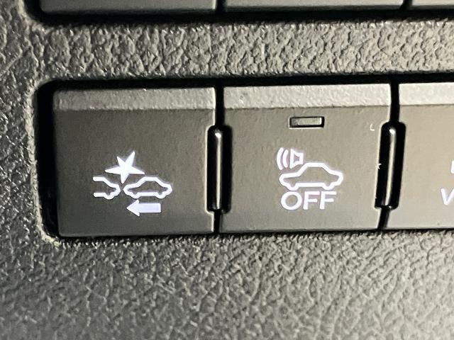 ＮＸ ＮＸ３００ｈ　Ｆスポーツ　ＯＢＤ診断済／法定点検整備済／ムーンルーフ／角型３眼ＬＥＤヘッドランプ／パワースライドドア／プリクラッシュセーフティシステムセット／ソナーセット／１５００Ｗコンセント／ワイヤレス充電／ワンオーナー（10枚目）