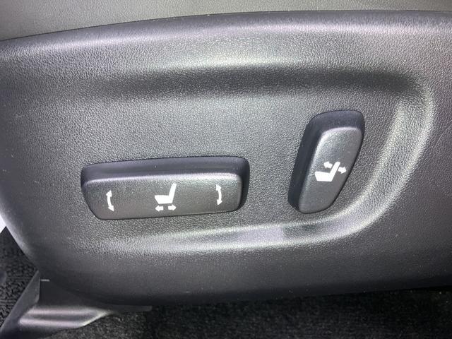 ＮＸ ＮＸ３００ｈ　Ｆスポーツ　ＯＢＤ診断済／法定点検整備済／ムーンルーフ／角型３眼ＬＥＤヘッドランプ／パワースライドドア／プリクラッシュセーフティシステムセット／ソナーセット／１５００Ｗコンセント／ワイヤレス充電／ワンオーナー（56枚目）