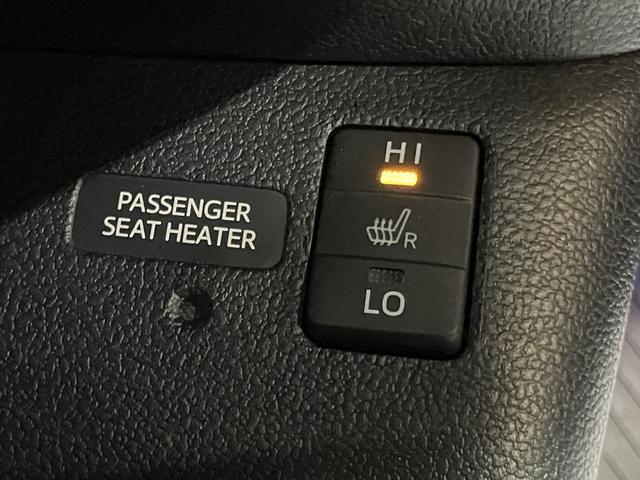 プリウス Ａプレミアム　ツーリングセレクション　ＯＢＤ診断済／法定点検整備済／４本新品タイヤ交換済／純正オプションナビ／ナビレディセット／地デジ／セーフティセンス／ブラインドスポットモニター／シンプルインテリジェントパーキングアシスト／革シート（37枚目）