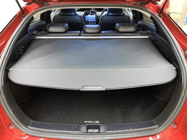 プリウス Ａプレミアム　ツーリングセレクション　ＯＢＤ診断済／法定点検整備済／４本新品タイヤ交換済／純正オプションナビ／ナビレディセット／地デジ／セーフティセンス／ブラインドスポットモニター／シンプルインテリジェントパーキングアシスト／革シート（60枚目）