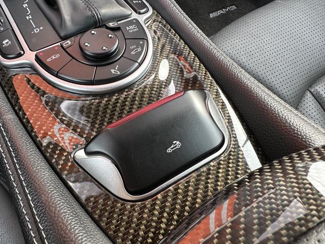 ＳＬ ＳＬ５５　ＡＭＧ　パフォーマンスパッケージ　ＳＬ６３仕様　社外１９インチＡＷ　社外ＨＤＤナビ　ＬＥＤヘッドライト　ＥＴＣ　エアサス　フルセグ　Ｂｌｕｅｔｏｏｔｈ　バック・フロントカメラ　シートヒーター・エアコン　ドラレコ　スーパーチャージャー（26枚目）