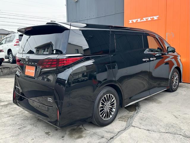 アルファードハイブリッド エグゼクティブラウンジ 法人ワンオーナー 自社ユーザー買取車1年無制限距離保証付 送迎車使用歴(9枚目)