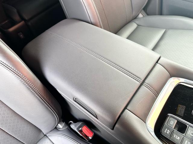 アルファードハイブリッド エグゼクティブラウンジ 法人ワンオーナー 自社ユーザー買取車1年無制限距離保証付 送迎車使用歴(50枚目)