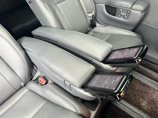 アルファードハイブリッド エグゼクティブラウンジ 法人ワンオーナー 自社ユーザー買取車1年無制限距離保証付 送迎車使用歴(72枚目)