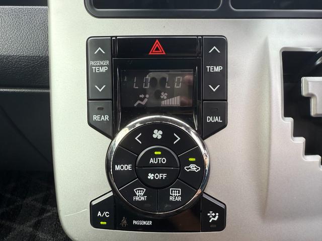 ノア Ｘ　スペシャルエディション　純正ナビ　バックカメラ　フリップダウンモニター　Ｂｌｕｅｔｏｏｔｈ　両側パワースライドドア　ＥＴＣ　キーレス　スマートキー　オートライト　ウォークスルー　デュアルエアコン（28枚目）