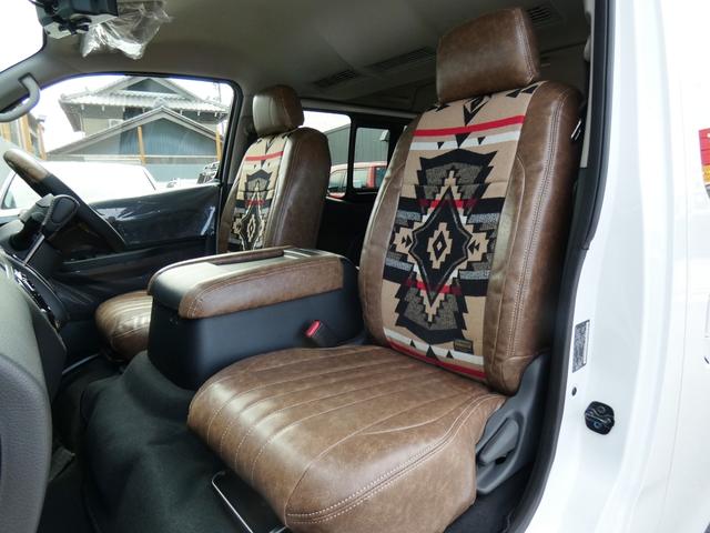 キャラバン ロンググランドプレミアムGX アルパイン11型ディスプレイオーディオ ビルトインETC ESSEXアルミホイール ダンロップ・グラントレックRTタイヤ JAOSフェンダー ベッドキット オートスライドドア(12枚目)