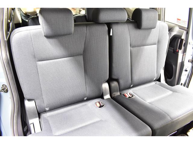 シエンタ Ｇ　両側パワースライド／ＬＥＤヘッドライト／メモリーナビ／フルセグ／Ｂｌｕｅｔｏｏｔｈオーディオ／Ｂカメラ／ＥＴＣ／スマートキー／新品マットブラックホイール／新品ホワイトレタータイヤ／新品アルミキャリア（49枚目）