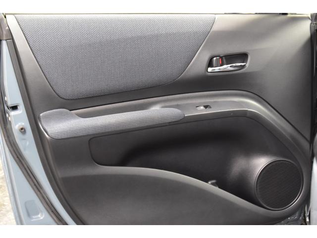 シエンタ Ｇ　両側パワースライド／ＬＥＤヘッドライト／メモリーナビ／フルセグ／Ｂｌｕｅｔｏｏｔｈオーディオ／Ｂカメラ／ＥＴＣ／スマートキー／新品マットブラックホイール／新品ホワイトレタータイヤ／新品アルミキャリア（52枚目）