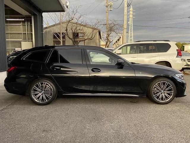 320d xDrive Touring M Sport 4WD 純正ナビ ハーフレザーシート アダプティブクルーズコントロール レーンチェンジウォーニング シートヒーター メモリ付きパワーシート クリアランスソナー LEDヘッドライト パワーテールゲート(16枚目)