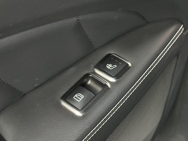 CLS220 ブルーテック AMGライン サンルーフ 黒革シート HDDナビ 全方位カメラ フルセグTV アダプティブクルーズコントロール シートヒーター メモリー付パワーシート LEDヘッドライト 純正19インチアルミ ETC(29枚目)
