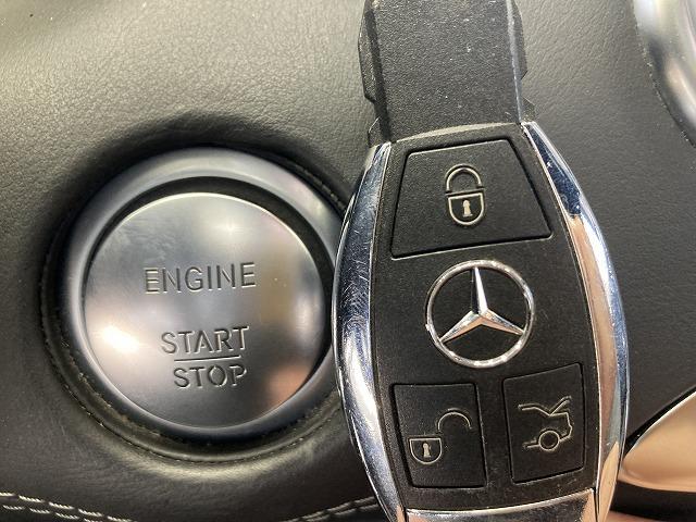 Ｓクラス Ｓ５５０　４マチック　クーペ　ＡＭＧライン　レザーエクスクルーシブパッケージ　スワロフスキークリスタルパッケージ　ガラスルーフ　本革　ブルメスターサウンドシステム　ＥＴＣ　全周囲カメラ　シートヒーター　シートベンチレーション　ＥＴＣ（66枚目）