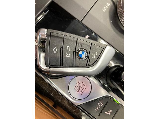 ３シリーズ ３２０ｄ　ｘＤｒｉｖｅ　Ｍ　Ｓｐｏｒｔ　４ＷＤ　ディーゼル　ブラウンレザーシート　レーダークルーズコントロール　パドルシフト　ＥＴＣ　ブラインドスポットモニター　スマートキープッシュスタート　ＵＳＢポート　純正１９インチアルミ　ＬＥＤヘッド（55枚目）