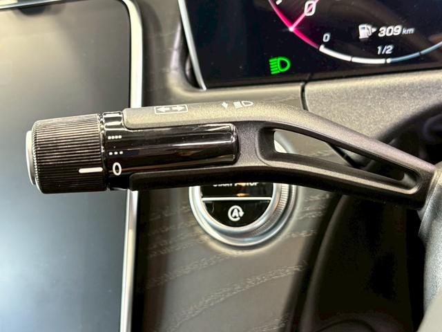 Ｅクラス Ｅ　２２０　ｄ　アバンギャルド　ＡＭＧラインパッケージ　ＡｐｐｌｅＣａｒＰｌａｙ／アダクティブクルーズコントロール／全周囲カメラ／シートヒーター／電動リアゲート／ブラインドスポットモニター／フルセグＴＶ／パドルシフト／ワイヤレス充電／パワーシート・メモリー（34枚目）