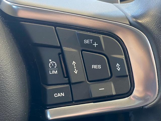 ＸＥ ＸＥ　Ｒ－スポーツ　メリディアンサウンド／レーダークルーズコントロール／レーンキープアシスト／ブラインドスポットモニター／パワーシート／シートメモリー／黒ホイール／フルゼグ／Ｂｌｕｅｔｏｏｔｈ／ＡＣＣ／ＢＳＭ（29枚目）