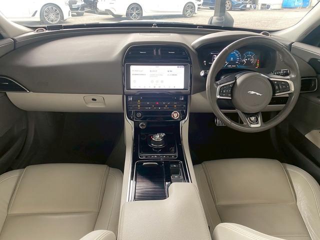 ＸＥ ＸＥ　プレステージ　ＡｐｐｌｅＣａｒＰｌａｙ／メリディアンサウンド／白革シート／ＡＣＣ／パワーシート／シートメモリー／レーダークルーズコントロール／カープレイ／コーナーセンサー／ＢＳＭ／ドライバーコンディションモニター（46枚目）