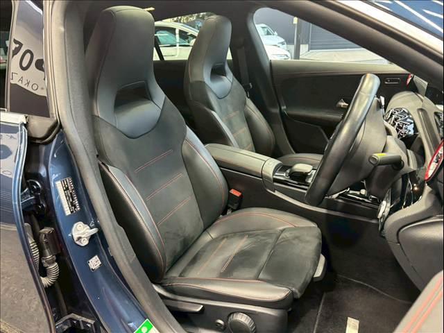 ＣＬＡクラス シューティングブレーク ＣＬＡ２００ｄ　シューティングブレーク　ＡＭＧライン　サンルーフ／全方位カメラ／ＨＵＤ／ＢＳＭ／ＡＣＣ／レーダーセーフティＰＫＧ／レーダークルーズコントロール／ヘッドアップディスプレイ／ブラインドスポット／シートヒーター／マルチビームＬＥＤ（6枚目）
