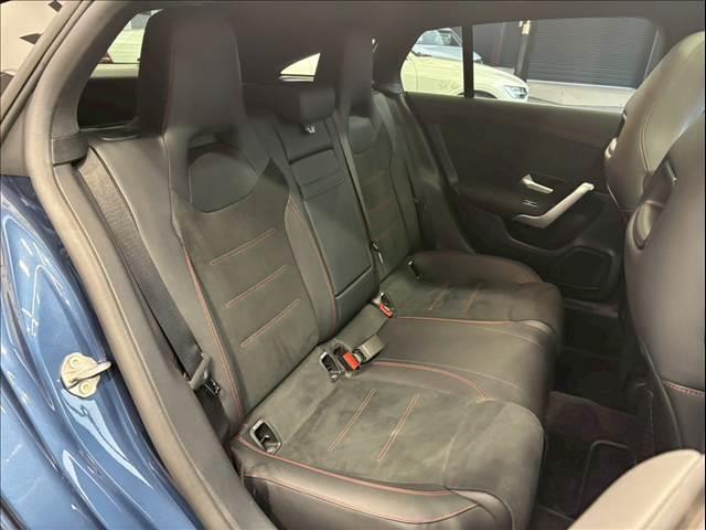 ＣＬＡクラス シューティングブレーク ＣＬＡ２００ｄ　シューティングブレーク　ＡＭＧライン　サンルーフ／全方位カメラ／ＨＵＤ／ＢＳＭ／ＡＣＣ／レーダーセーフティＰＫＧ／レーダークルーズコントロール／ヘッドアップディスプレイ／ブラインドスポット／シートヒーター／マルチビームＬＥＤ（7枚目）
