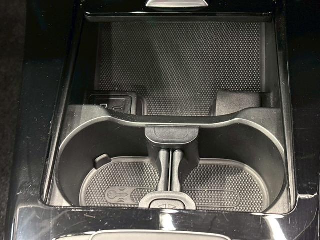 ＣＬＡクラス シューティングブレーク ＣＬＡ２００ｄ　シューティングブレーク　ＡＭＧライン　サンルーフ／全方位カメラ／ＨＵＤ／ＢＳＭ／ＡＣＣ／レーダーセーフティＰＫＧ／レーダークルーズコントロール／ヘッドアップディスプレイ／ブラインドスポット／シートヒーター／マルチビームＬＥＤ（48枚目）