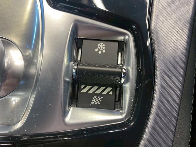 Fタイプ R-ダイナミック クーペ P300 メリディアンサウンド/AppleCarPlay/オプション20インチアルミ/電動リアゲート/LEDヘッド/アクティブエグゾースト/ラゲッジリッドスポイラー/クライメートパック/インタラクティブ(45枚目)