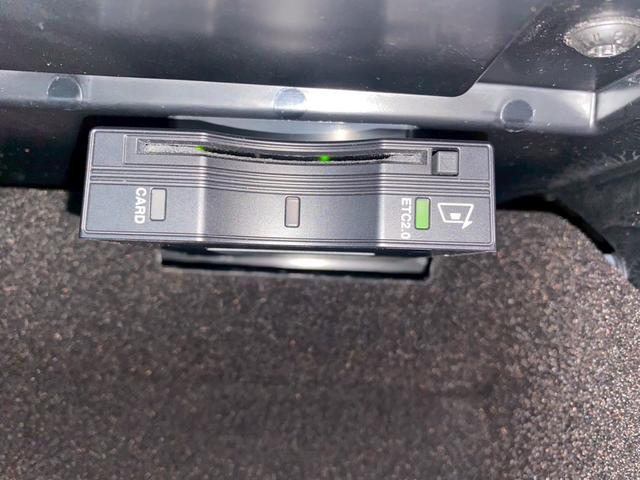 Fタイプ R-ダイナミック クーペ P300 メリディアンサウンド/AppleCarPlay/オプション20インチアルミ/電動リアゲート/LEDヘッド/アクティブエグゾースト/ラゲッジリッドスポイラー/クライメートパック/インタラクティブ(48枚目)