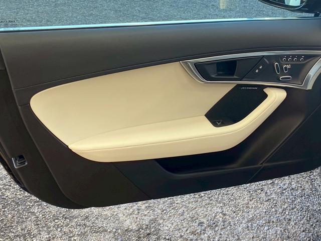 Fタイプ R-ダイナミック クーペ P300 メリディアンサウンド/AppleCarPlay/オプション20インチアルミ/電動リアゲート/LEDヘッド/アクティブエグゾースト/ラゲッジリッドスポイラー/クライメートパック/インタラクティブ(69枚目)