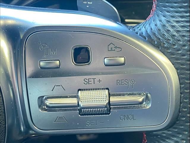 CLAクラス CLA200d AMGライン レーダークルーズコントロール/ブラインドスポットモニター/シートヒーター/パワーシート/シートメモリー/レーンキープアシスト/レーンチェンジアシスト/スマートキー/ACC/BSM/フルセグTV(8枚目)