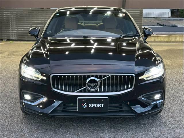 S60 T5 インスクリプション ハーマンカードン/HUD/BSM/ACC/シートクーラー/シートヒーター/レーダークルーズコントロール/AppleCarPlay/カープレイ/ステアリングヒーター/全方位カメラ/パーキングアシスト(13枚目)