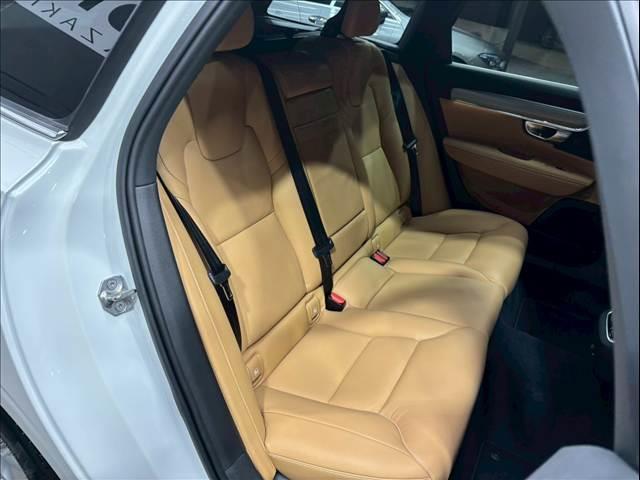 V90 T5 モメンタム 全方位カメラ/電動トランク/AppleCarPlay/シートヒーター/ベージュ革シート/パワーシート/シートメモリー/カープレイ/自動駐車/フルセグ/電動トランク/BSM/ACC/レーダークルコン(37枚目)