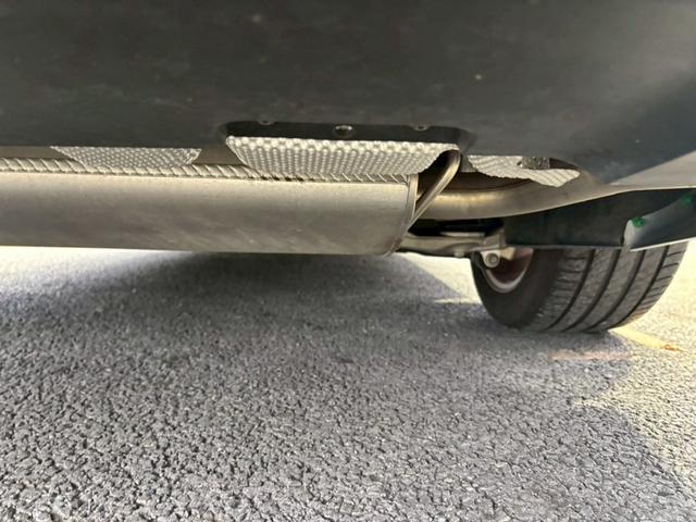 V90 T5 モメンタム 全方位カメラ/電動トランク/AppleCarPlay/シートヒーター/ベージュ革シート/パワーシート/シートメモリー/カープレイ/自動駐車/フルセグ/電動トランク/BSM/ACC/レーダークルコン(65枚目)