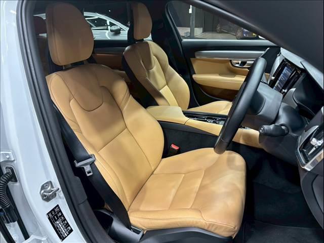 V90 T5 モメンタム 全方位カメラ/電動トランク/AppleCarPlay/シートヒーター/ベージュ革シート/パワーシート/シートメモリー/カープレイ/自動駐車/フルセグ/電動トランク/BSM/ACC/レーダークルコン(66枚目)
