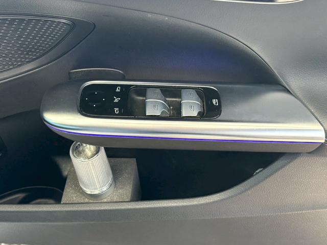 Cクラスステーションワゴン C200ステーションワゴンアバンギャルドAMGライン サンルーフ/AppleCarPlay/全方位カメラ/HUD/BSm/ACC/カープレイ/電動リアゲート/レーダークルーズコントロール/シートメモリー/シートヒーター/アンビエントライト/ARナビ(27枚目)