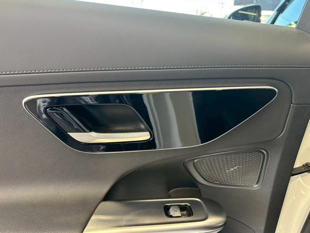 Cクラスステーションワゴン C200ステーションワゴンアバンギャルドAMGライン サンルーフ/AppleCarPlay/全方位カメラ/HUD/BSm/ACC/カープレイ/電動リアゲート/レーダークルーズコントロール/シートメモリー/シートヒーター/アンビエントライト/ARナビ(59枚目)