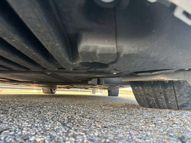 Cクラスステーションワゴン C200ステーションワゴンアバンギャルドAMGライン サンルーフ/AppleCarPlay/全方位カメラ/HUD/BSm/ACC/カープレイ/電動リアゲート/レーダークルーズコントロール/シートメモリー/シートヒーター/アンビエントライト/ARナビ(76枚目)