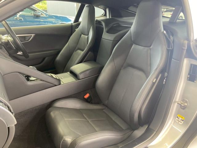 Fタイプ R-ダイナミック クーペ P300 パノラマルーフ/ブラックパック/純正20インチスタイル6003/メリディアンサウンド/黒革シート/スポーツエグゾースト/シートヒーター/クライメントパック/電動トランク/AppleCarPlay(27枚目)