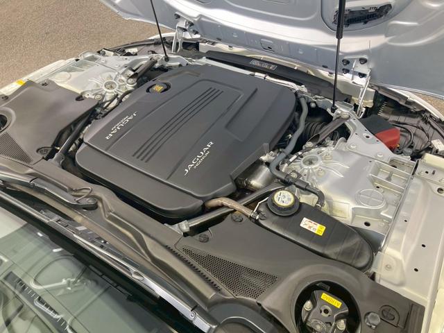 Fタイプ R-ダイナミック クーペ P300 パノラマルーフ/ブラックパック/純正20インチスタイル6003/メリディアンサウンド/黒革シート/スポーツエグゾースト/シートヒーター/クライメントパック/電動トランク/AppleCarPlay(55枚目)