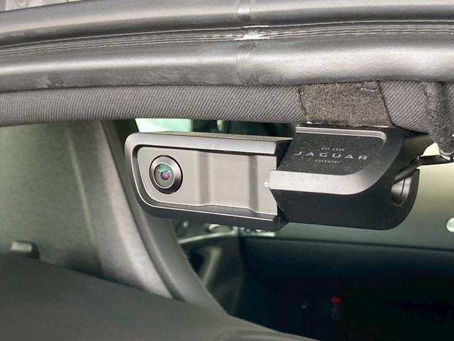 Fタイプ R-ダイナミック クーペ P300 パノラマルーフ/ブラックパック/純正20インチスタイル6003/メリディアンサウンド/黒革シート/スポーツエグゾースト/シートヒーター/クライメントパック/電動トランク/AppleCarPlay(56枚目)