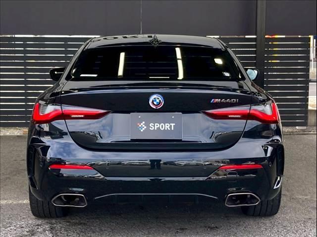4シリーズ M440i xDriveクーペ AppleCarPlay/ハーマンカードン/全方位カメラ/電動トランク/黒革/カープレイ/純正19インチAW/フルゼグ/HUD/BSM/ACC/パーキングアシスト/アンビエントライト/レーザーライト(14枚目)