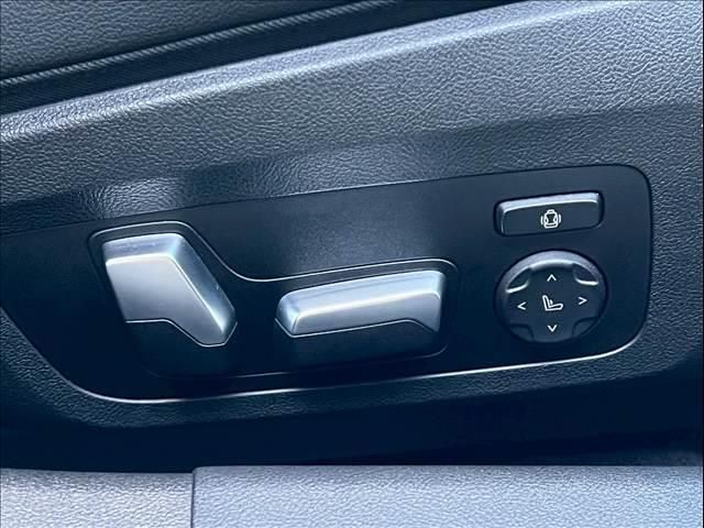 ３シリーズ ３２０ｄ　ｘＤｒｉｖｅツーリング　Ｍスポーツ　ＡｐｐｌｅＣａｒＰｌａｙ／全方位カメラ／ＢＳＭ／ＡＣＣ／ＨＵＤ／カープレイ／シートヒーター／シートメモリー／パワーシート／電動トランク／純正ナビ／ワイヤレス充電／レーダークルコン／レーンキープアシスト（9枚目）