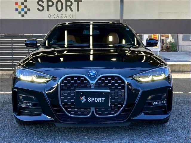 ４シリーズ ４２０ｉクーペ　Ｍスポーツ　コニャックレザー／全方位カメラ／ワンオーナ／ＡｐｐｌｅＣａｒＰｌａｙ／ベージュ革シート／電動トランク／純正１８インチ／シートヒーター／シートメモリー／パワーシート／ＢＳＭ／ＡＣＣ／ＥＴＣ／カープレイ（13枚目）