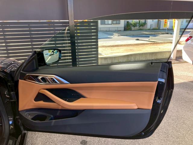 ４シリーズ ４２０ｉクーペ　Ｍスポーツ　コニャックレザー／全方位カメラ／ワンオーナ／ＡｐｐｌｅＣａｒＰｌａｙ／ベージュ革シート／電動トランク／純正１８インチ／シートヒーター／シートメモリー／パワーシート／ＢＳＭ／ＡＣＣ／ＥＴＣ／カープレイ（63枚目）