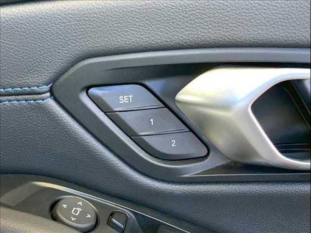 ３シリーズ ３２０ｄ　ｘＤｒｉｖｅ　Ｍスポツエディションジョイ＋　ファストトラックＰＫＧ／全方位カメラ／ＯＰ１９インチＡＷ／ＡｐｐｌｅＣａｒＰｌａｙ／シートヒーター／シートメモリー／パワーシート／カープレイ／ＢＳＭ／ＡＣＣ／レーダークルコン／アンビエントライト（8枚目）