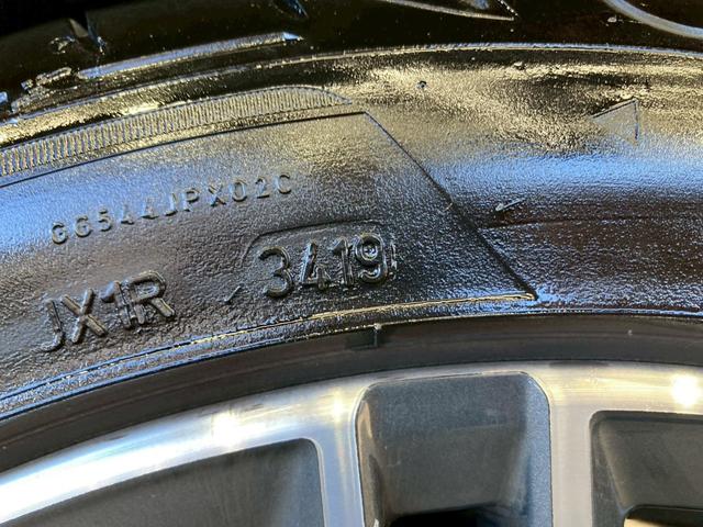 ３シリーズ ３２０ｄ　ｘＤｒｉｖｅ　Ｍスポーツ　全方位カメラ／電動トランク／ＢＳＭ／ＡＣＣ／シートヒーター／シートメモリー／パワーシート／アンビエントライト／レーンキープアシスト／レーダークルコン／クリアランスソナー／ＢＭＷライブコックピット（28枚目）