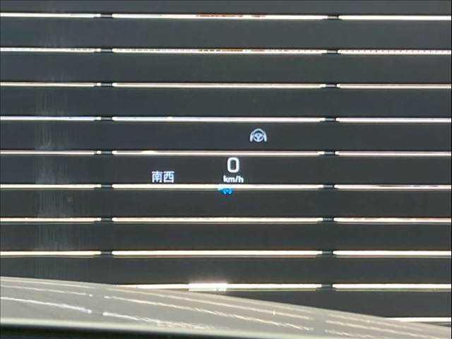 Cクラス C220dローレウスエディションスポーツプラスパック 黒革シート/エアサス/シートヒーター/BSM/HUD/ACC/AppleCarPlay/カープレイ/アンビエントライト/レーンキープアシスト/レーンチェンジアシスト/パワーシート/シートヒーター(9枚目)