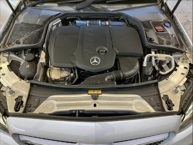 Cクラス C220dローレウスエディションスポーツプラスパック 黒革シート/エアサス/シートヒーター/BSM/HUD/ACC/AppleCarPlay/カープレイ/アンビエントライト/レーンキープアシスト/レーンチェンジアシスト/パワーシート/シートヒーター(12枚目)